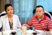 68岁潘长江再拍《举起手来3》，从春晚笑星到争议“潘子”的路还能翻红吗？