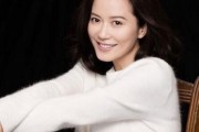 家世恐怖！韩雪爷爷竟是开国大校？